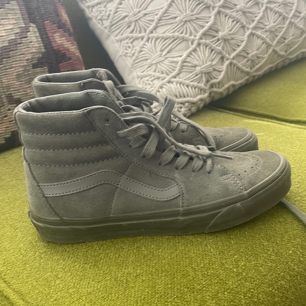 Vans - Sk8-Hi, Mono Suede Olive